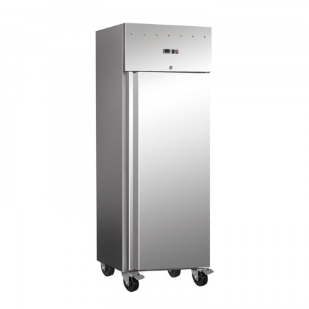 Reech-in freezer, capacity 700 liters