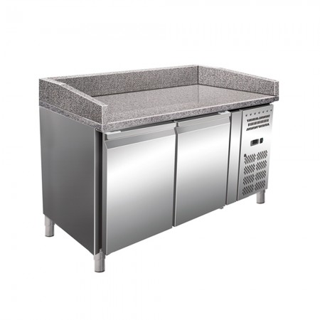 Pizza refrigerated worktop, capacity of 428 liters, working temperature +2C/+8C, digital display, voltage 220V, power 350W, weight 285 KG