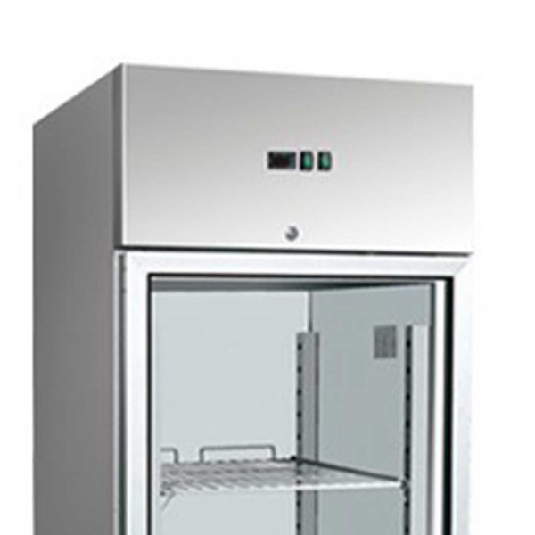 Dulap de congelare volum 700 litri, temperatura de lucru -18/-22°C