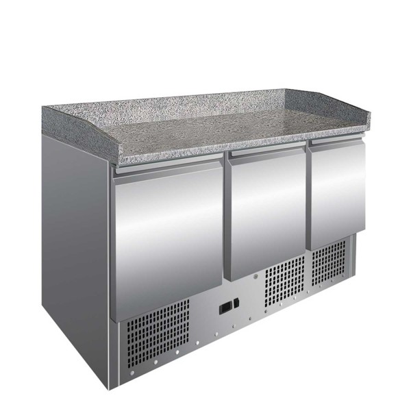 Pizza worktop + countertop refrigerator preparation rail